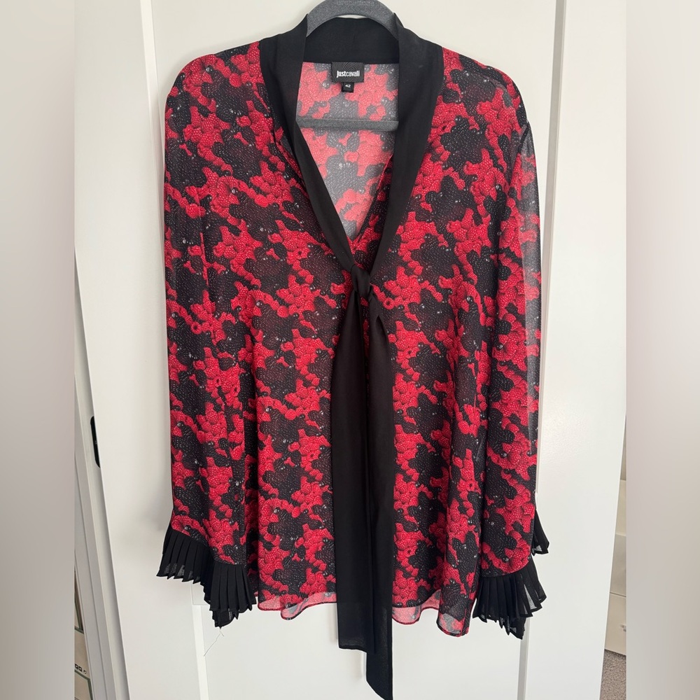 Just Cavalli Raspberry/Blackberry Patterned Blouse with V-neckline and tie neck